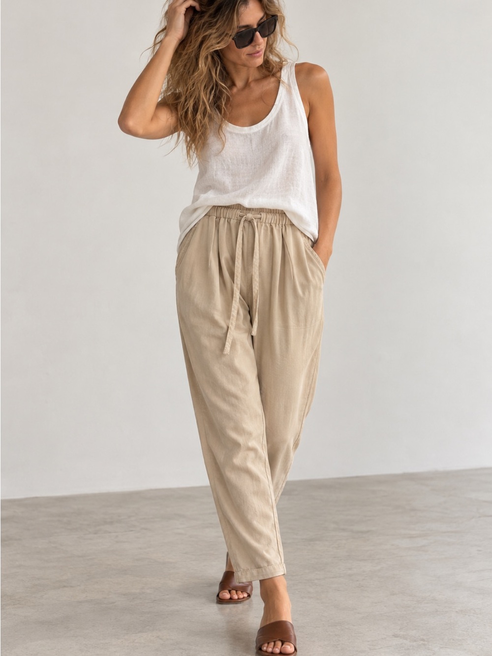Bella Dahl Tencel Linen Relaxed Tapered Drawstring Pants Sand Beige L